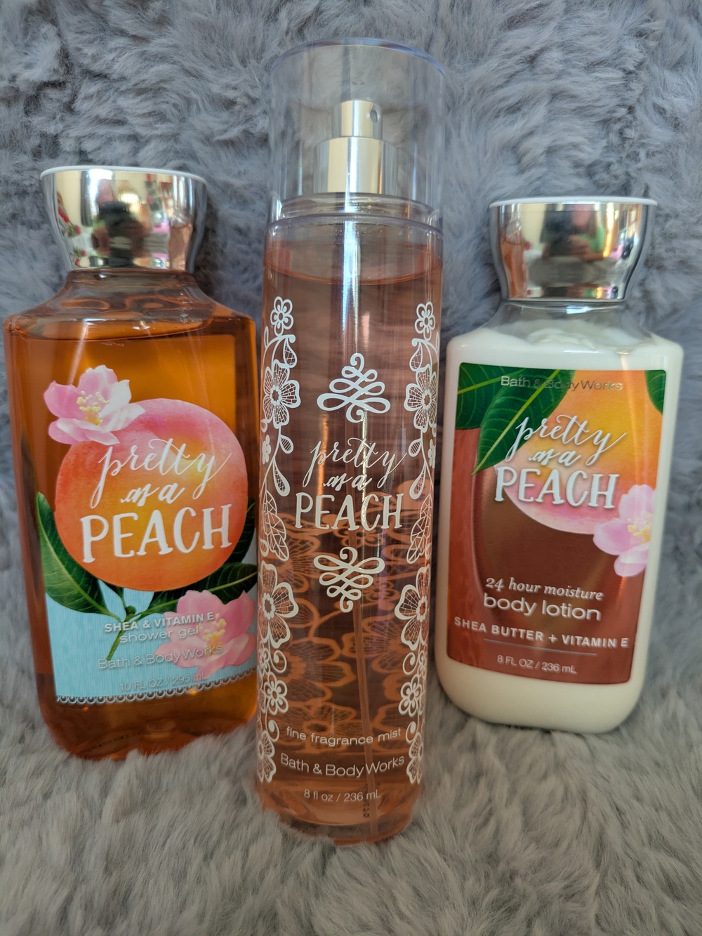 Bath & Body Works Pretty as a Peach Fragrance Mist & Body Care - Peach NWOT 🍑